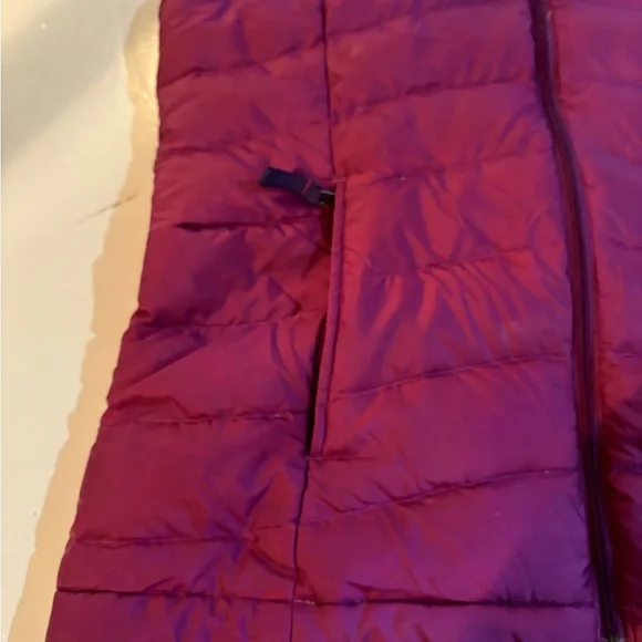 PATAGONIA Purple Quilted Down VEST Girls XL